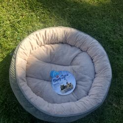 Pet Bed New