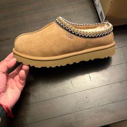 Ugg W Tasman Size 6 ( Men’s 4.5) 