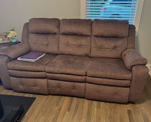 3 seater Recliner Couch