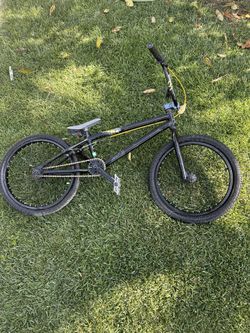 BMX bike