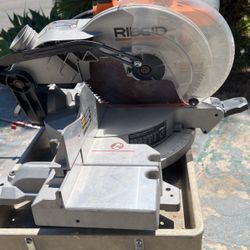 Ridgid 12" Dual Bevel Sliding Miter Saw 