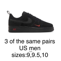  5 Pairs of Nike Shoes 