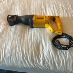 Dewalt Sawzaw