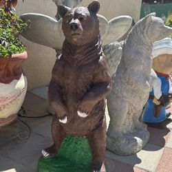 New Large Bear Made Out Of Cement Perfect Gift 🎁 