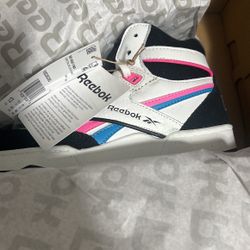 Kids Size 13 Reebok Sneakers 