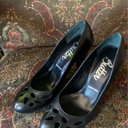Italian Shoe for Sale Size 6 1/2