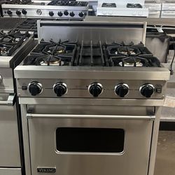Viking 30”Wide Gas Range Stove In Stainless Steel 4Burners 