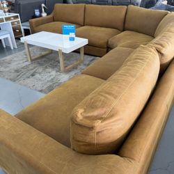 Power Recliner Sectional In Stock //  Seccionales Reclinables Disponibles 