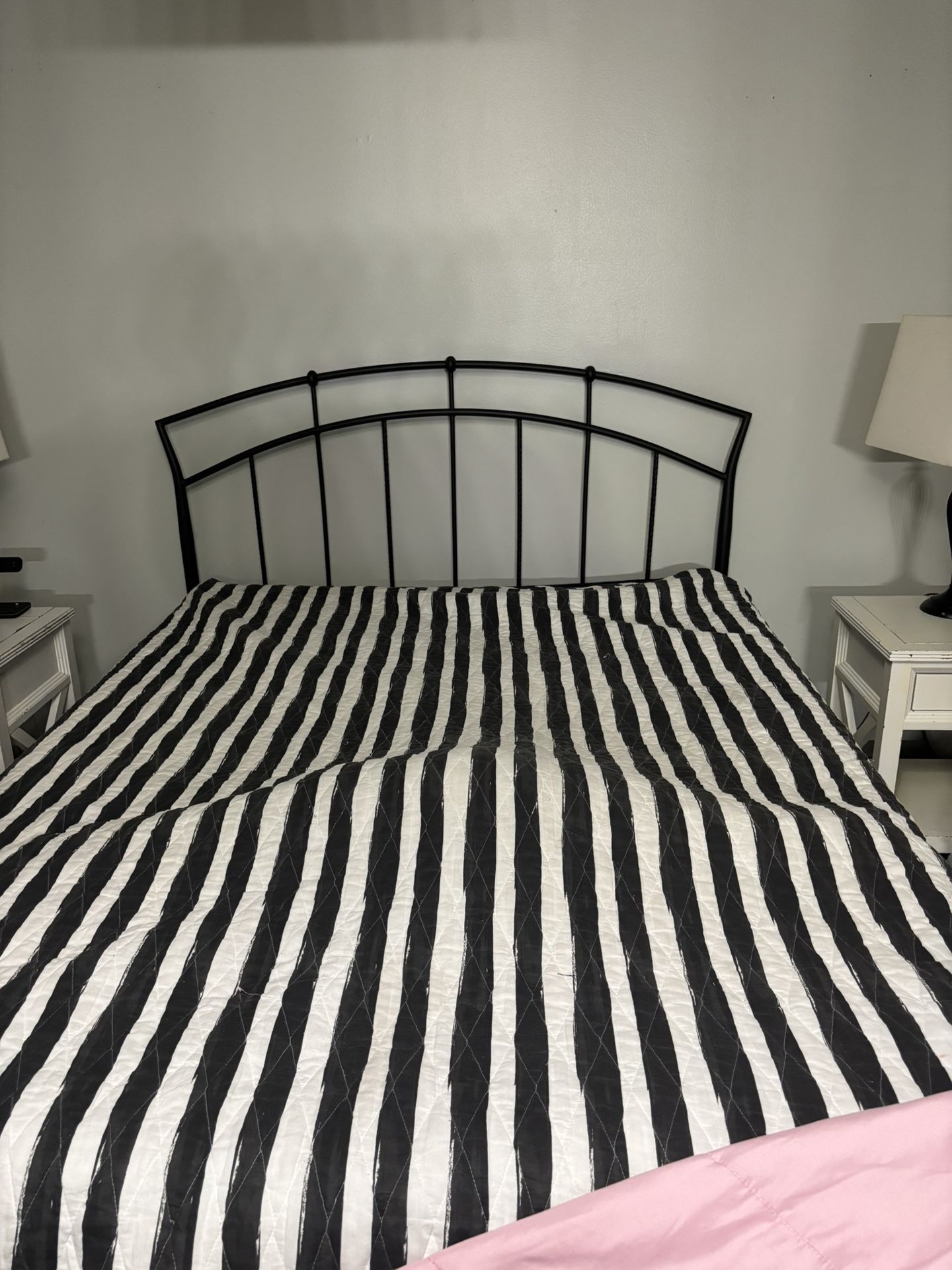 Metal Bed Frame Queen