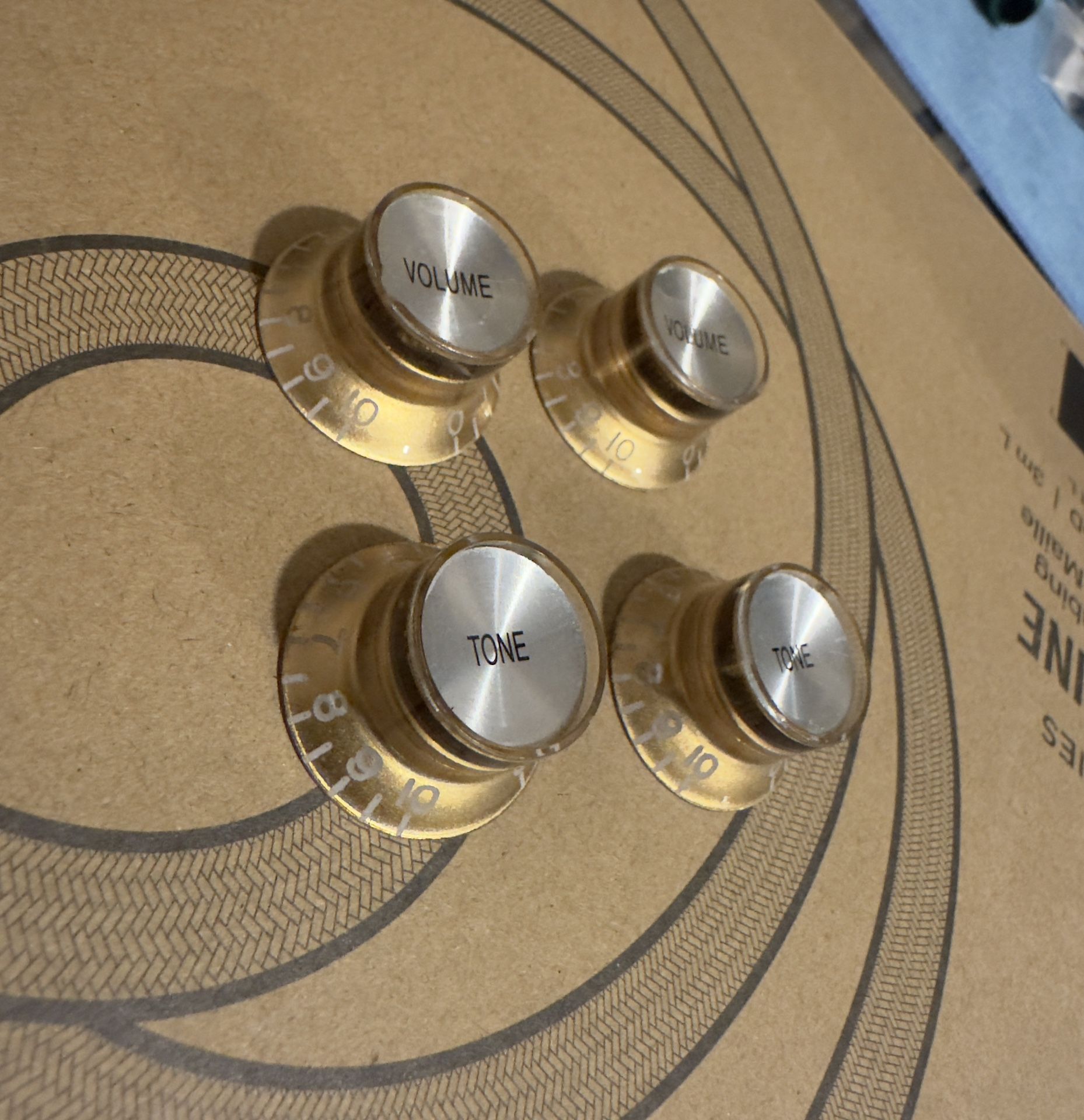 Gibson USA Imperial Reflector Knobs
