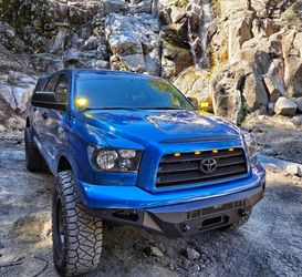 07-13 Tundra headlights