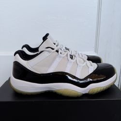 Jordan 11 Concord Lows 2014 - Size 8.5