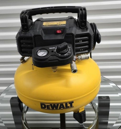 Dewalt 6 gallon pancake air compressor Almost new No low ball offers Pickup Burien