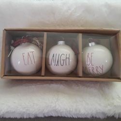 RAE DUNN CHRISTMAS ORNAMENTS 