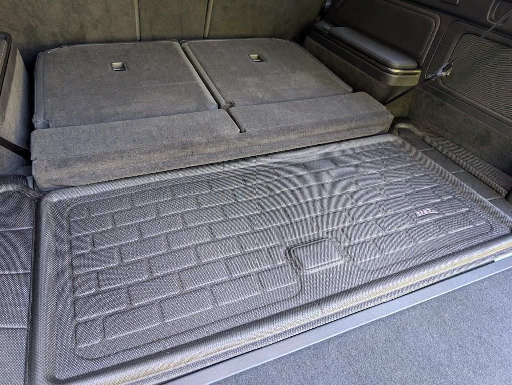 Rivian R1S Rear Cargo Liner – 3D MAXpider Kagu All-Weather