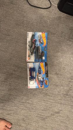 Two Hotwheels Haul Transformers 