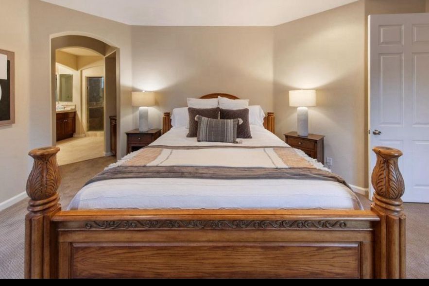 King Bed & Mattress With Box Spring