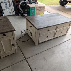 Matching Coffee Table Set