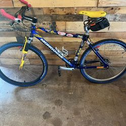 Mongoose Rockhopper Mountain Bikes 