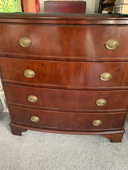 The Bombay Company Cherry Bed Room Set With Free Lamp
