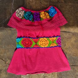 New Artesanal Blouse Sz Small