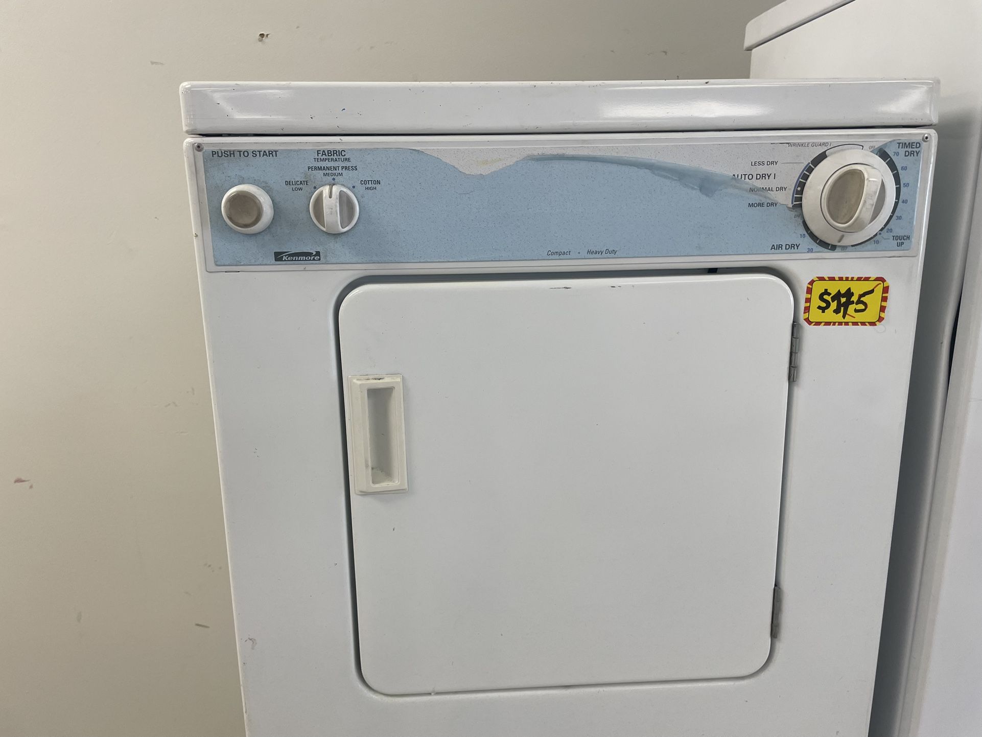 Kenmore small Dryer 24 Inches - Secadora pequeña