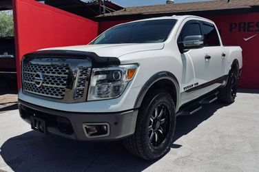 2018 Nissan Titan Crew Cab