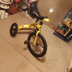 Cycocycle Cyco Cycle Trike Trick Tricycle Bicycle Dynacraft Excellent Condition