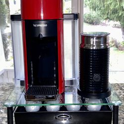 DeLonghi Nespresso Vertuo Coffee & Espresso Maker
