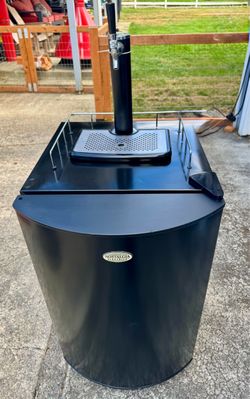 Nostalgia Electrics Black Kegerator