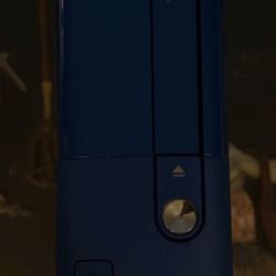 Xbox 360 Slim 