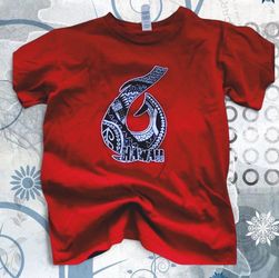 graphic hawaiian tee