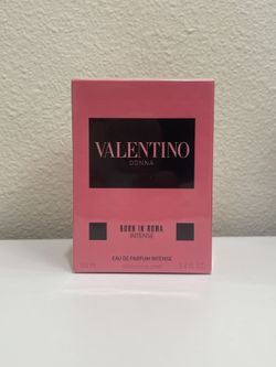 Valentino Donna  Perfume