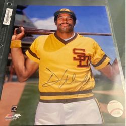 Dave Winfield Autographed San Diego Padres 8-10 Photo 