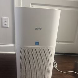 Levoit PlasmaPro 600s HEPA air purifier