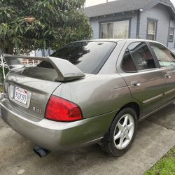2004 Nissan Sentra 