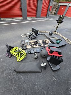 STRENCOR + Workout Fitness Accessories. MIAMI 33130.