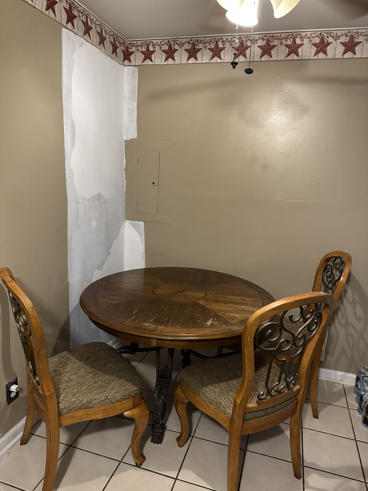 Wood Table With 4 Chairs 