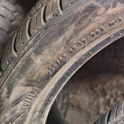 TIRES 225/45/19