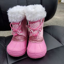 Snow Boots Size S 5/6