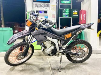 Wr 250