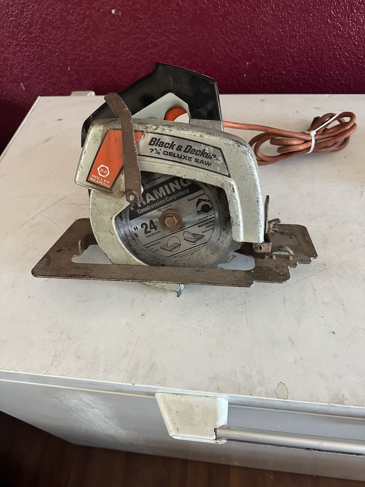 Black And Decker Skill Saw