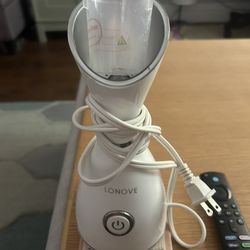 Facial steamer/humidifier