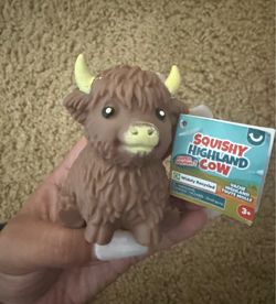 Mini highland cow squishy