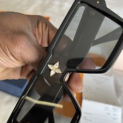 Louis Vuitton Cyclone Sunglasses 