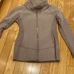 LULULEMON WOMENS s MEDIUM