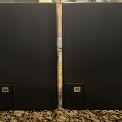 JBL Bookshelf Speakers 