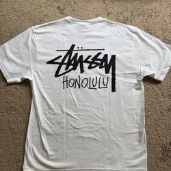 Stussy Honolulu White T-Shirts Size Medium