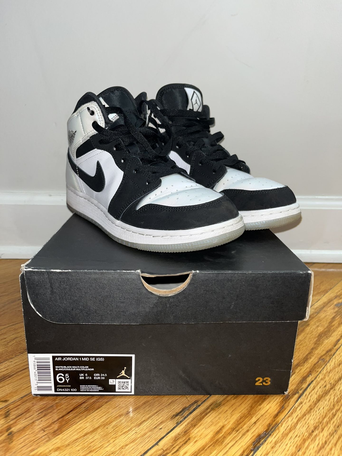 Jordan 1 for Sale in Chicago, IL - OfferUp