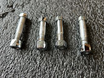 🚨🚨59-60 impala steering knuckle bolts  (CHROME)🚨🚨